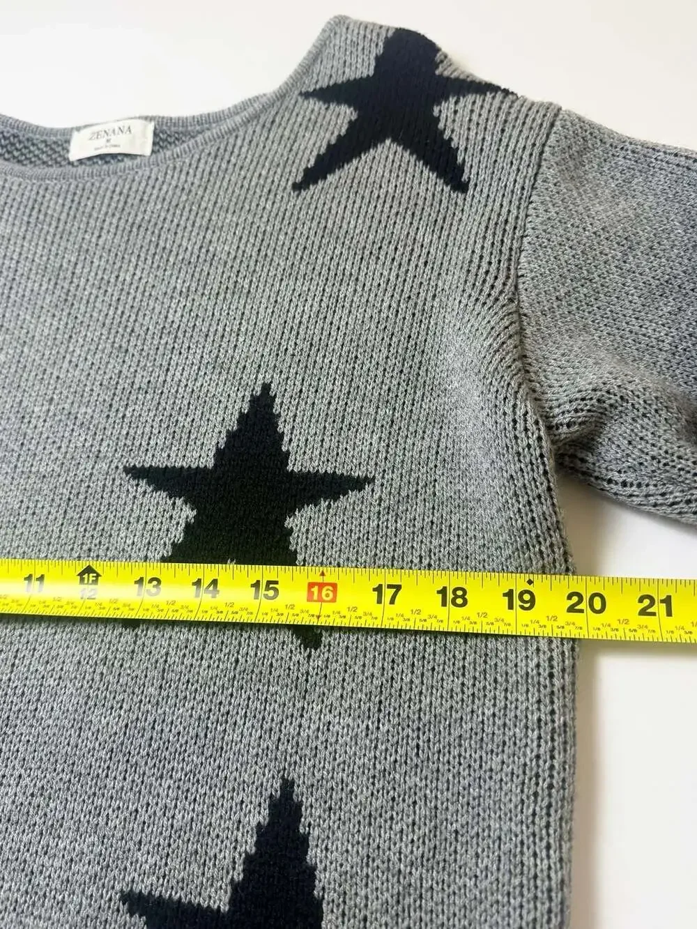 Zenana Distressed Star Knit Sweater Gray Black Long Sleeve Women’s Medium - Picture 7 of 11